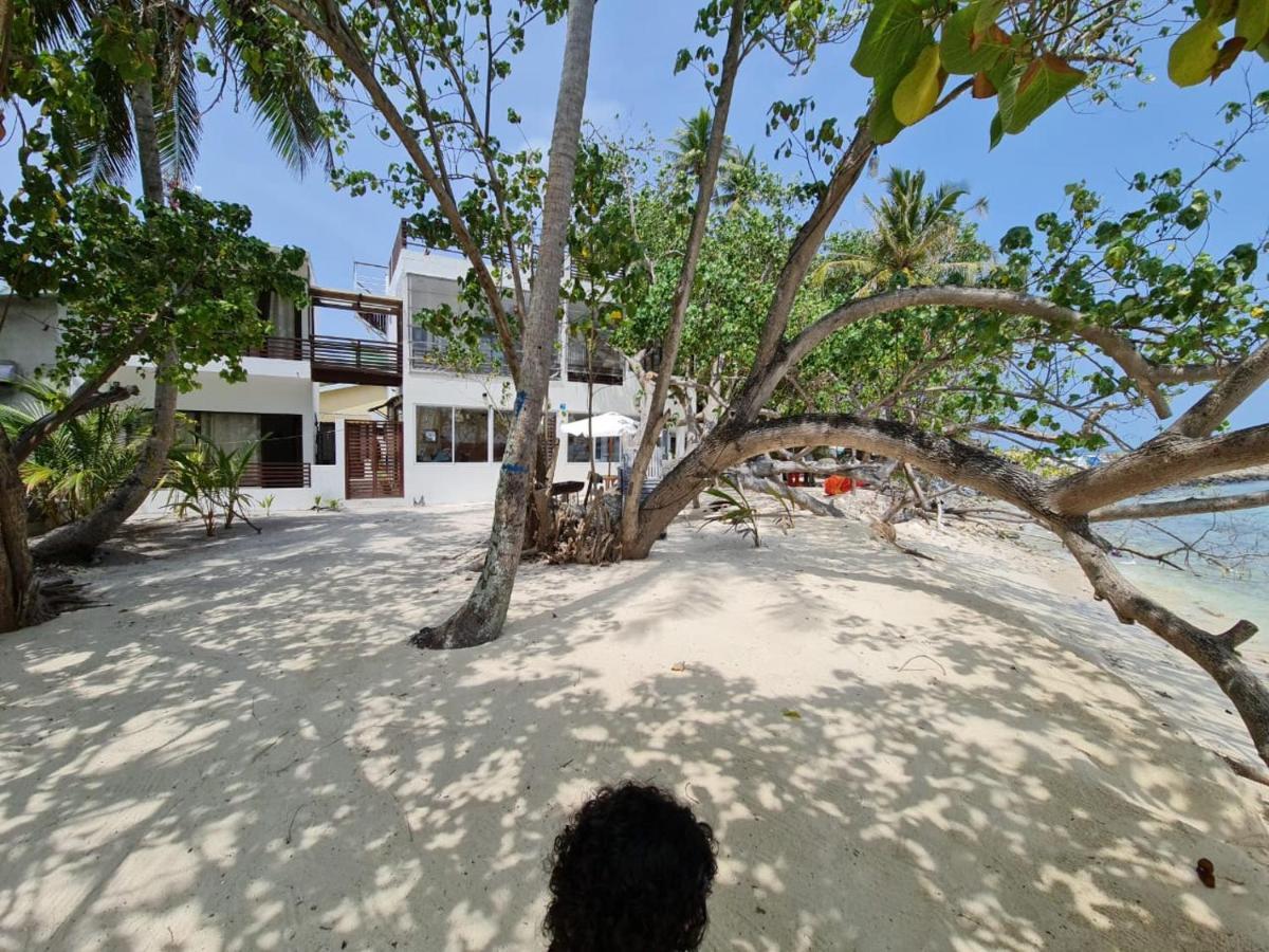 Liberty Guesthouse Maldives Mahibadhoo Buitenkant foto