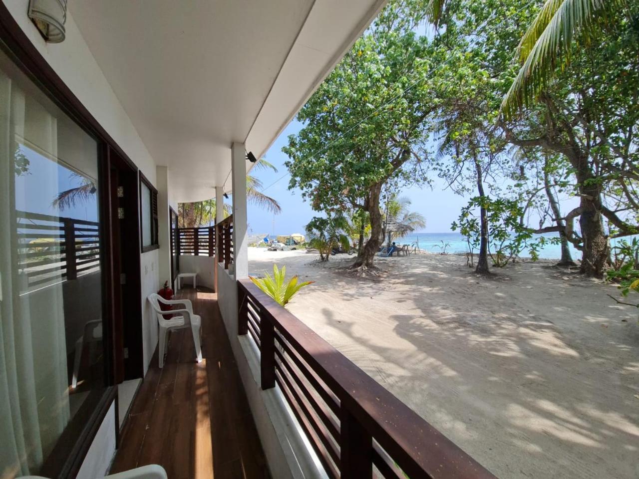 Liberty Guesthouse Maldives Mahibadhoo Buitenkant foto