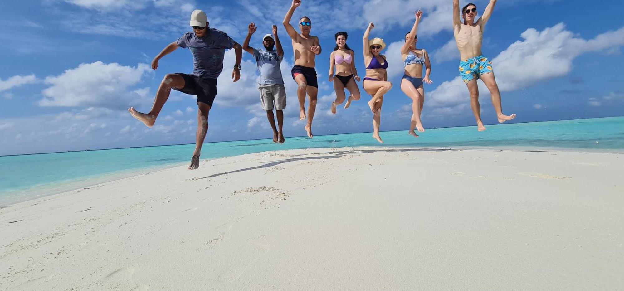 Liberty Guesthouse Maldives Mahibadhoo Buitenkant foto