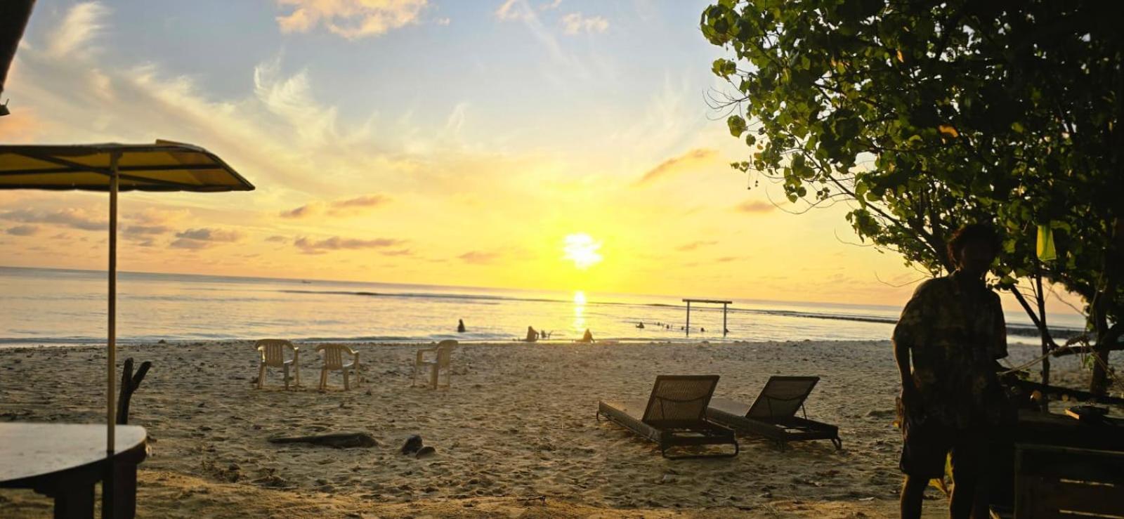 Liberty Guesthouse Maldives Mahibadhoo Buitenkant foto