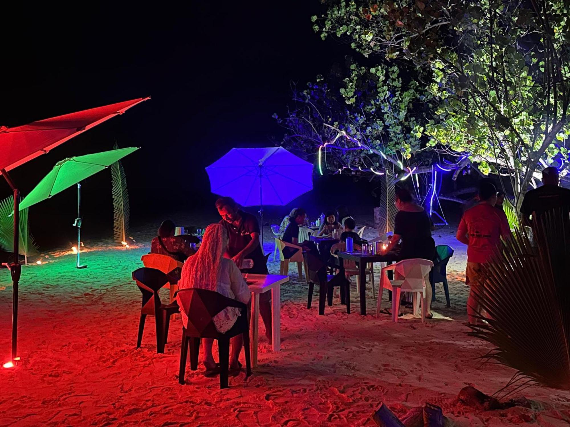Liberty Guesthouse Maldives Mahibadhoo Buitenkant foto